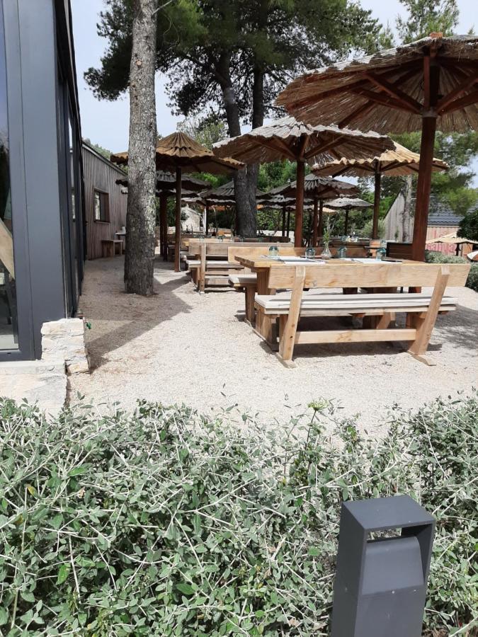 White Cloud Apartments كورتْشولا المظهر الخارجي الصورة